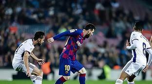 认为范弗利 认为范弗利